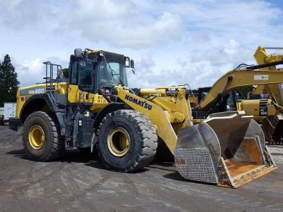 Komatsu 