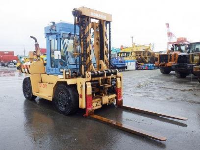 Komatsu 