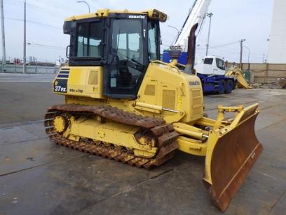 Komatsu 
