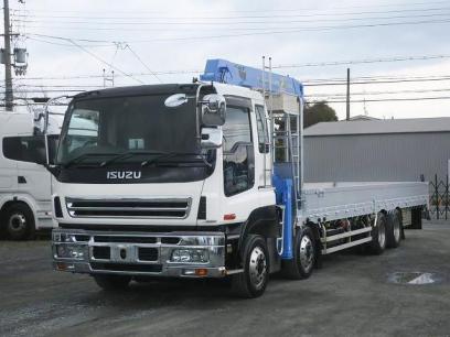 Isuzu GIGA