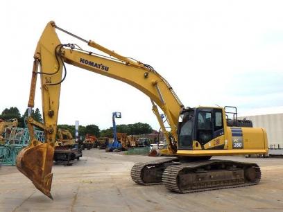 Komatsu 