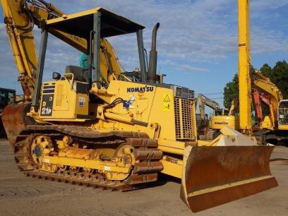 Komatsu 