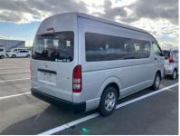 Toyota HIACE COMMUTER