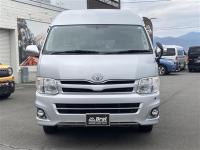 Toyota HIACE COMMUTER